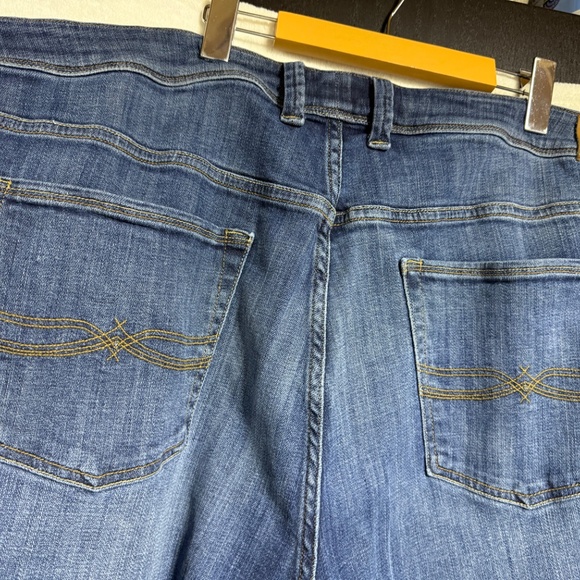 Lucky Brand Reese Boyfriend Jeans Womens Plus 22W Blue Denim Dark Wash Cropped - Picture 8 of 12